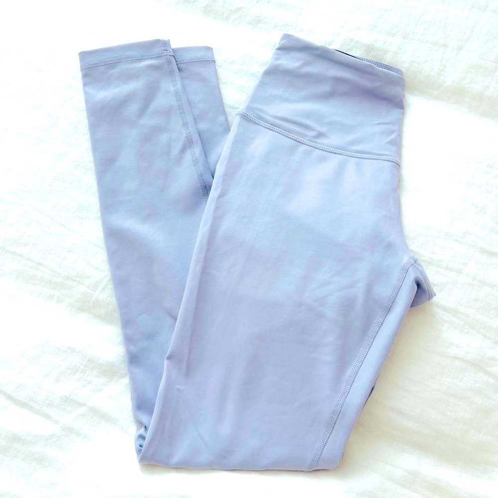 🌟HP🌟ZELLA Silver Leggings - Picture 3 of 9